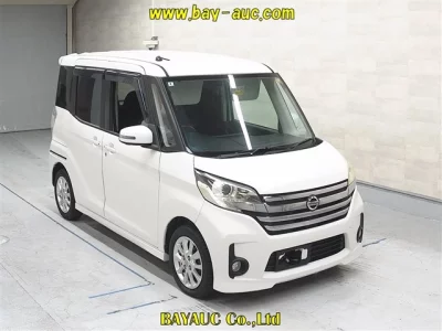 Nissan DAYZ ROOX  с аукциона в Японии