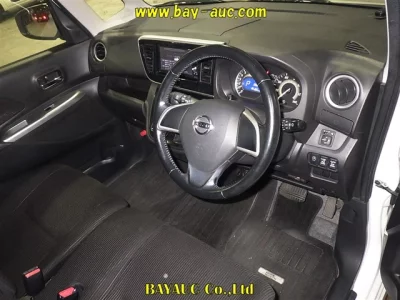 Nissan DAYZ ROOX  с аукциона в Японии