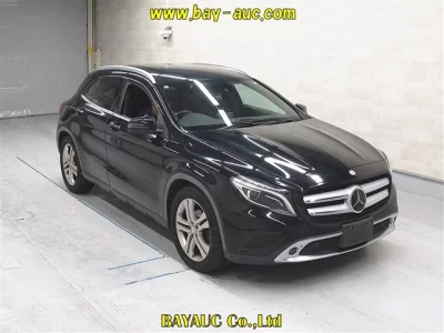 Mercedes-Benz GLA CLASS