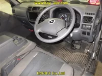 Mazda BONGO VAN лот № 10076 оценка 3  с аукциона в Японии 2