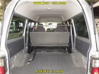 Mazda BONGO VAN лот № 10076 оценка 3  с аукциона в Японии 5