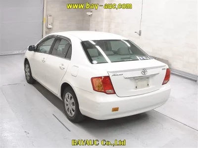 Toyota COROLLA AXIO  с аукциона в Японии