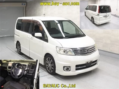 Nissan SERENA  с аукциона в Японии