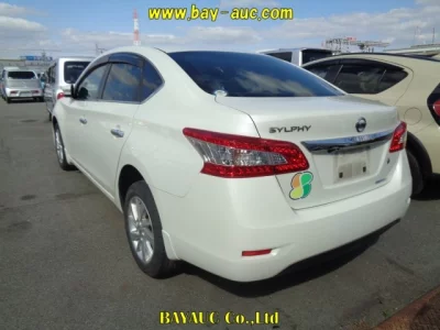Nissan SYLPHY
