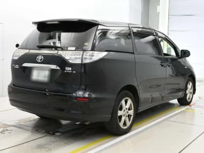 Toyota Estima Hybrid