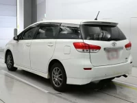 Toyota WISH лот № 30097 оценка 4  с аукциона в Японии 5