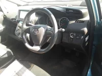 Toyota WISH лот № 30096 оценка 3.5  с аукциона в Японии 8