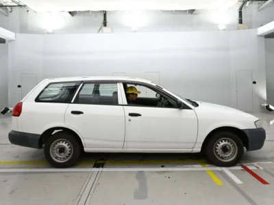 Nissan AD  с аукциона в Японии