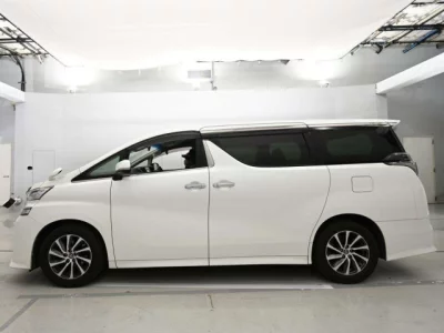 Toyota VELLFIRE  с аукциона в Японии