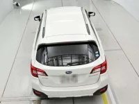 Subaru LEGACY OUTBACK лот № 30084 оценка 4.5  с аукциона в Японии 7