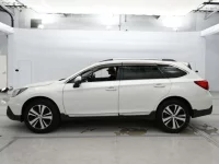 Subaru LEGACY OUTBACK лот № 30084 оценка 4.5  с аукциона в Японии 3