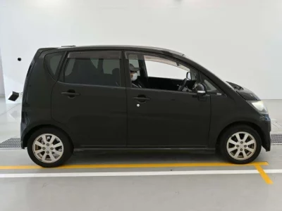Daihatsu MOVE  с аукциона в Японии