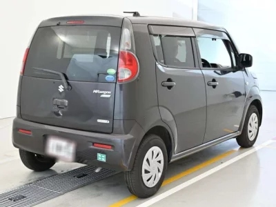 Suzuki MRWAGON