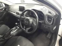 Mazda AXELA лот № 30282 оценка RA  с аукциона в Японии 8