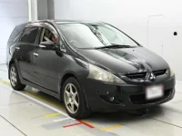Mitsubishi GRANDIS лот № 90177 оценка R  с аукциона в Японии 4