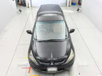 Mitsubishi GRANDIS лот № 90177 оценка R  с аукциона в Японии 6