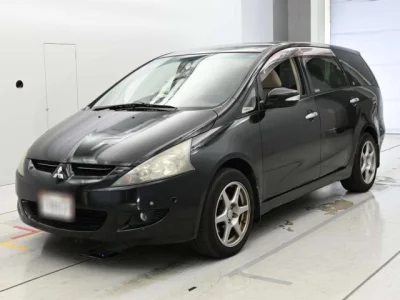 Mitsubishi GRANDIS