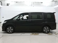 Honda STEP WAGON лот № 30021 оценка 4  с аукциона в Японии 3