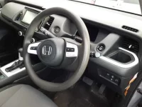 Honda FIT лот № 20019 оценка 3  с аукциона в Японии 8