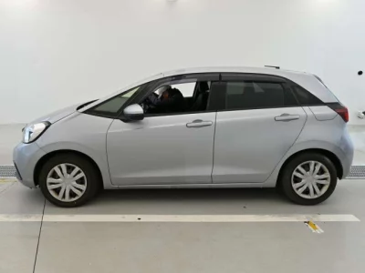 Honda FIT  с аукциона в Японии