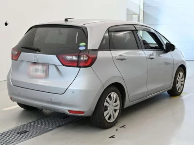 Honda FIT  с аукциона в Японии