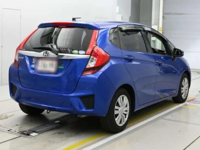 Honda FIT  с аукциона в Японии