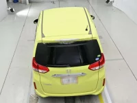 Honda FREED лот № 30167 оценка 4  с аукциона в Японии 7