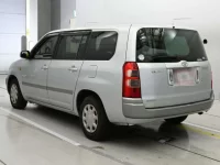 Toyota SUCCEED лот № 90213 оценка 3  с аукциона в Японии 5