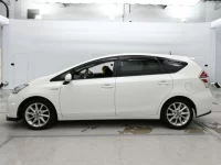 Toyota PRIUS ALPHA лот № 30027 оценка RA  с аукциона в Японии 3
