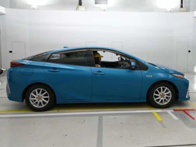 Toyota PRIUS PHV
