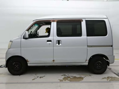 Toyota Pixis Van