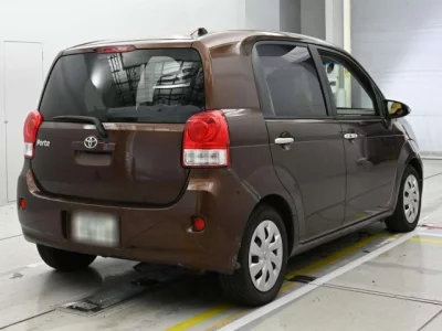 Toyota PORTE