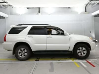 Toyota HILUX SURF лот № 30089 оценка 3.5  с аукциона в Японии 2