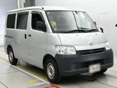 Toyota LiteAce Van