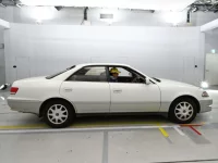 Toyota MARK II лот № 30079 оценка R  с аукциона в Японии 2