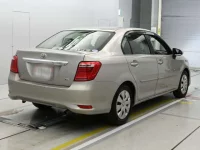 Toyota COROLLA AXIO лот № 30179 оценка 3  с аукциона в Японии 1