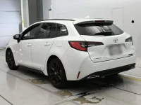 Toyota COROLLA TOURING лот № 30135 оценка 4.5  с аукциона в Японии 4