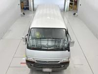 Toyota HIACE VAN лот № 40067 оценка 3  с аукциона в Японии 6