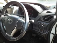 Toyota NOAH лот № 30077 оценка 4  с аукциона в Японии 8