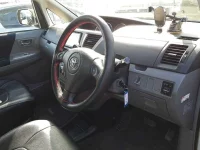 Toyota VOXY лот № 30022 оценка 3  с аукциона в Японии 8