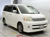 Toyota VOXY лот № 30022 оценка 3  с аукциона в Японии 4