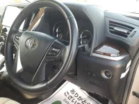 Toyota VELLFIRE лот № 30191 оценка 4  с аукциона в Японии 8