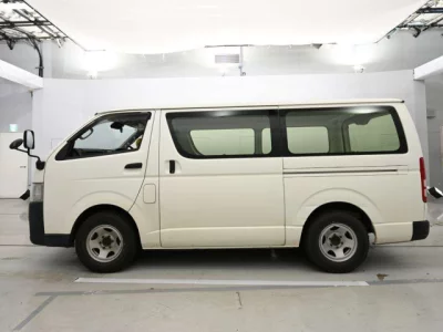 Toyota REGIUS ACE VAN