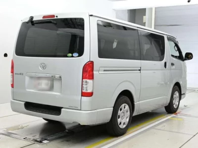 Toyota REGIUS ACE VAN