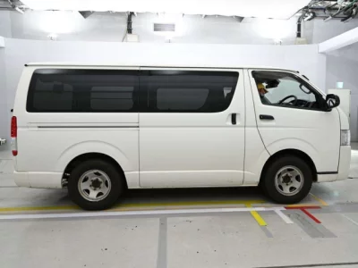 Toyota REGIUS ACE VAN