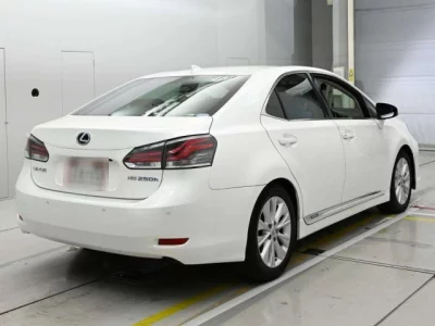 Lexus HS