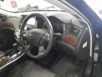 Nissan FUGA лот № 36108 оценка 4.5  с аукциона в Японии 7