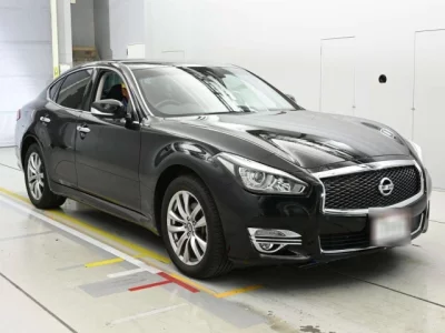 Nissan FUGA  с аукциона в Японии