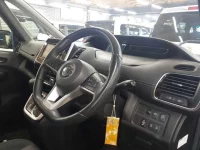 Nissan SERENA лот № 30020 оценка RA  с аукциона в Японии 8