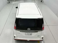 Nissan SERENA лот № 30005 оценка 4.5  с аукциона в Японии 7